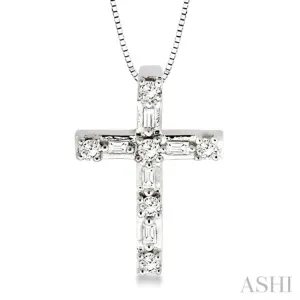 1/4 Ctw Diamond Cross Pendant in 14K White Gold with chain