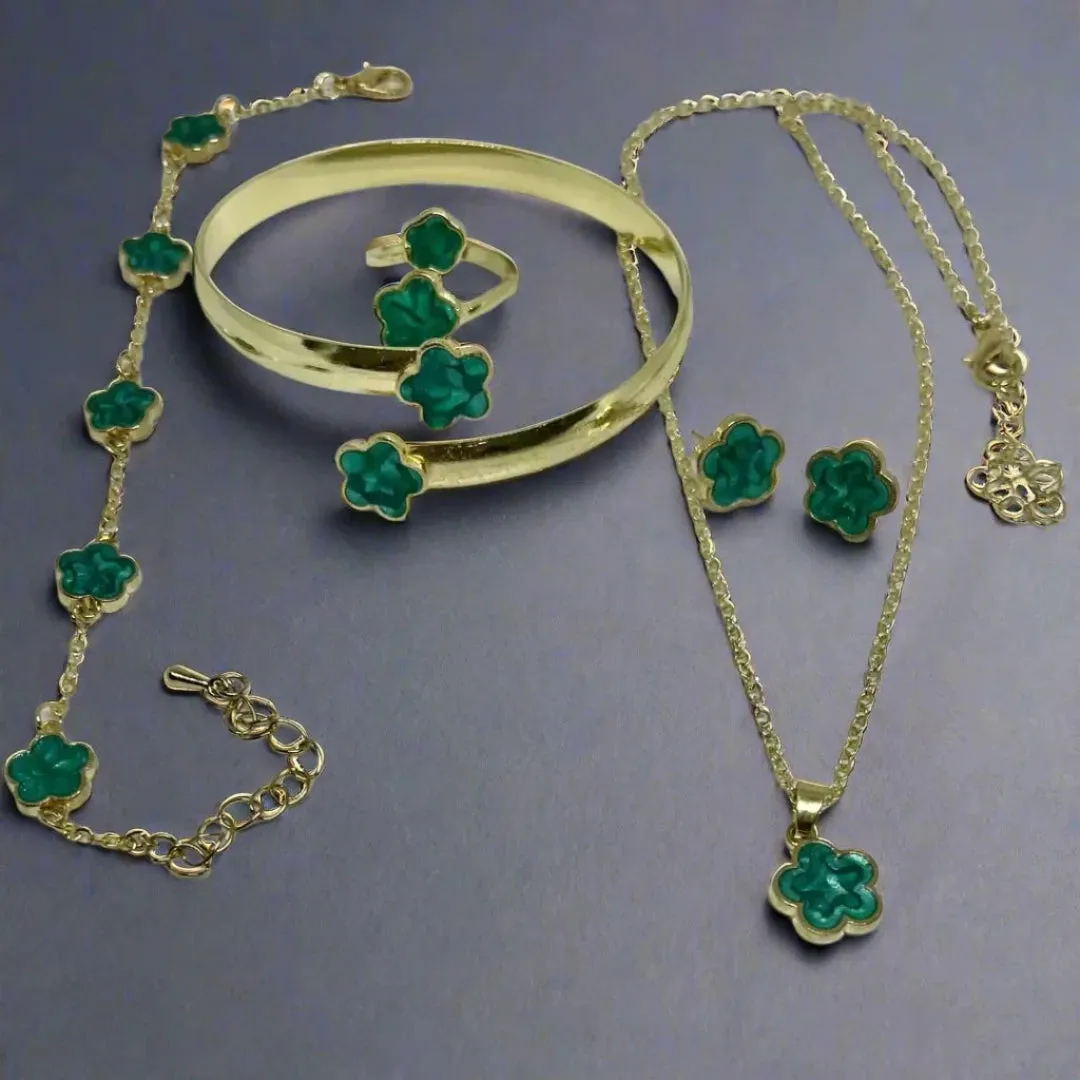 14k golden plated, green color, Clover complete Jewellery set (5pcs)