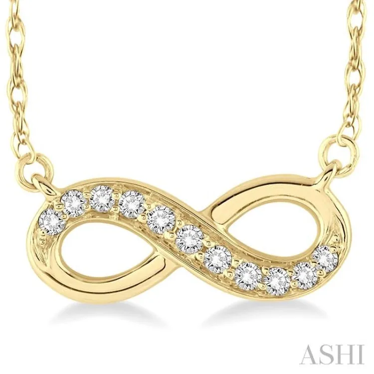 1/6 Ctw Round Cut Diamond Infinity Pendant in 14K Yellow Gold with Chain