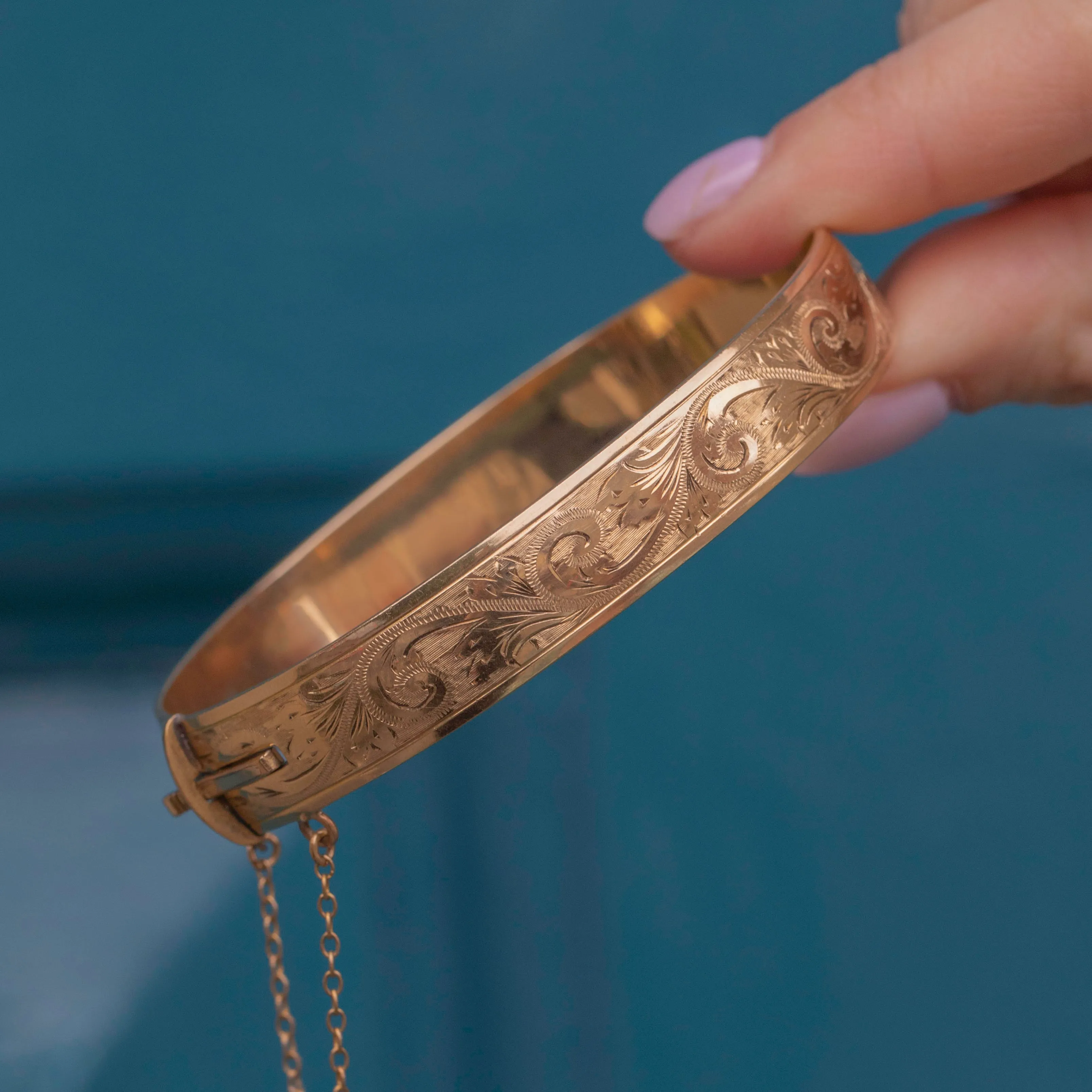 9ct Rolled Gold Engraved Bangle