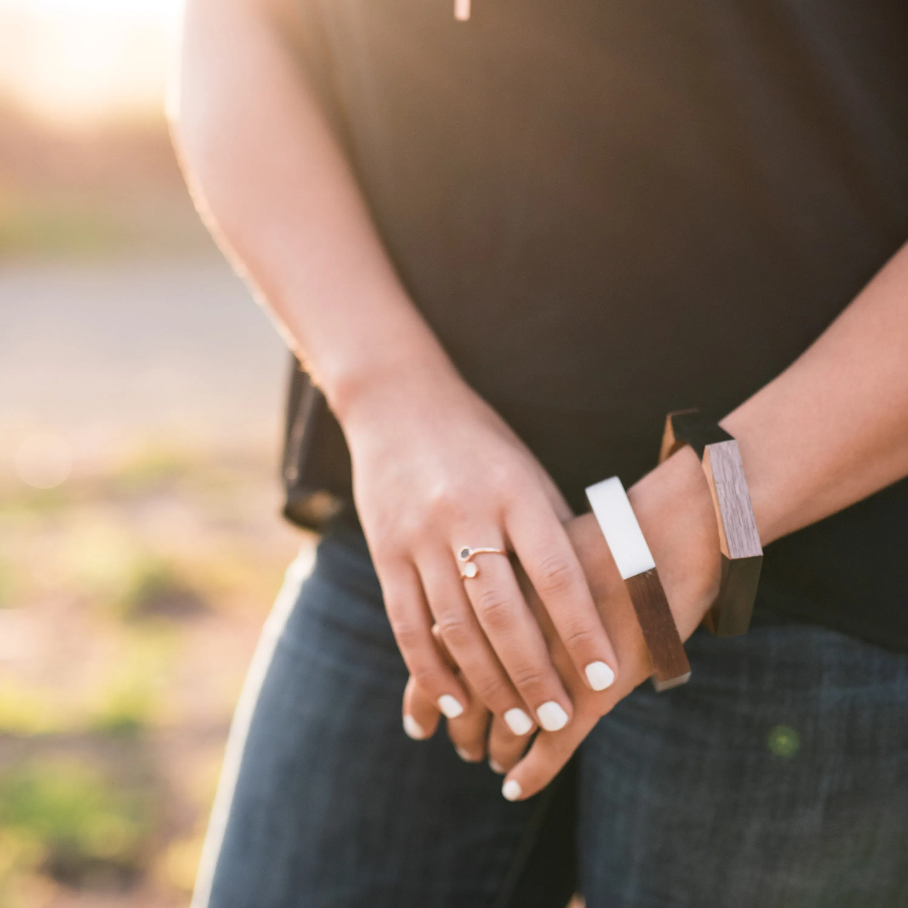 Black & White Barrel Bracelet Set