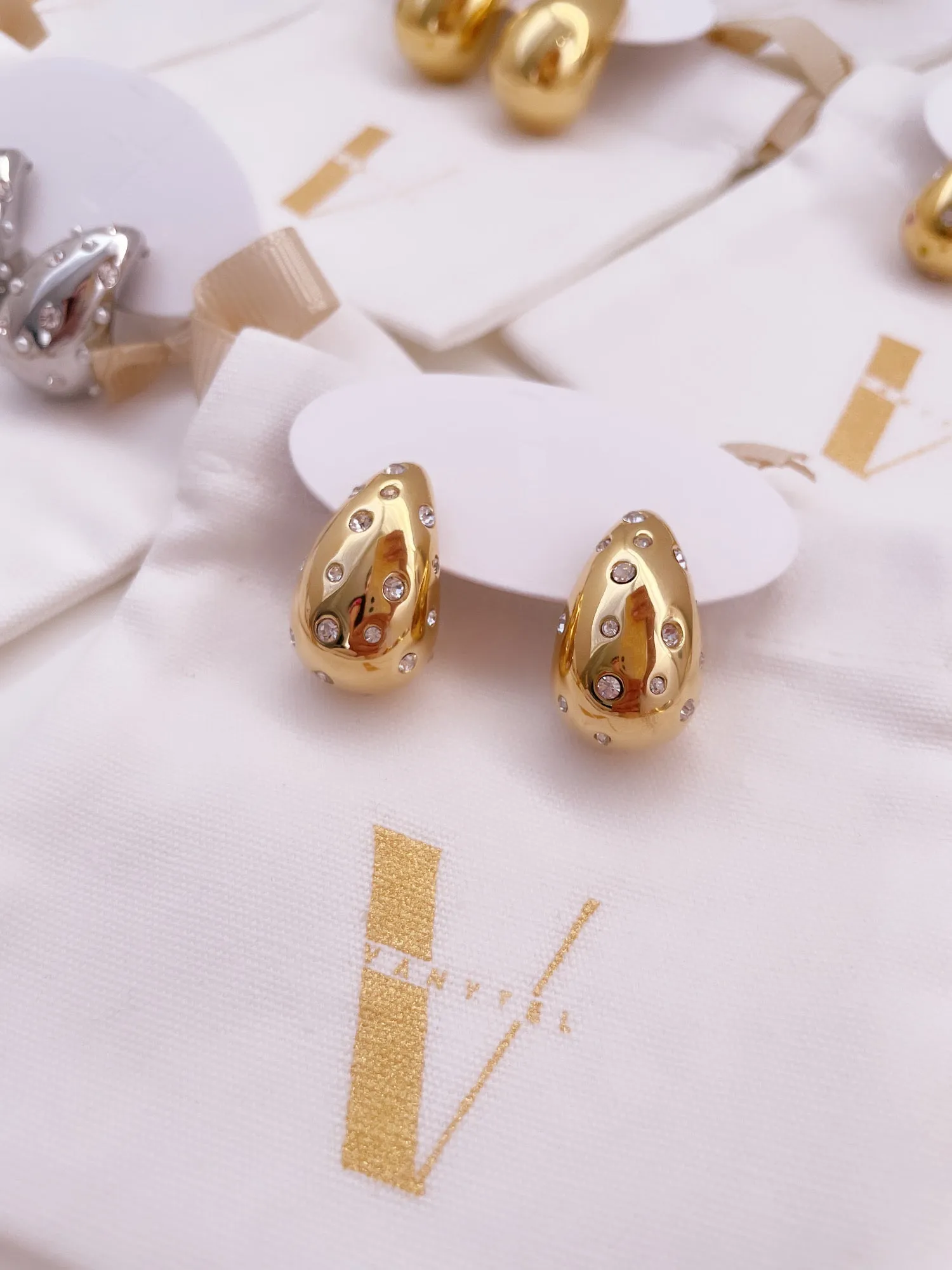 Bold Drops Studs | Sparkle