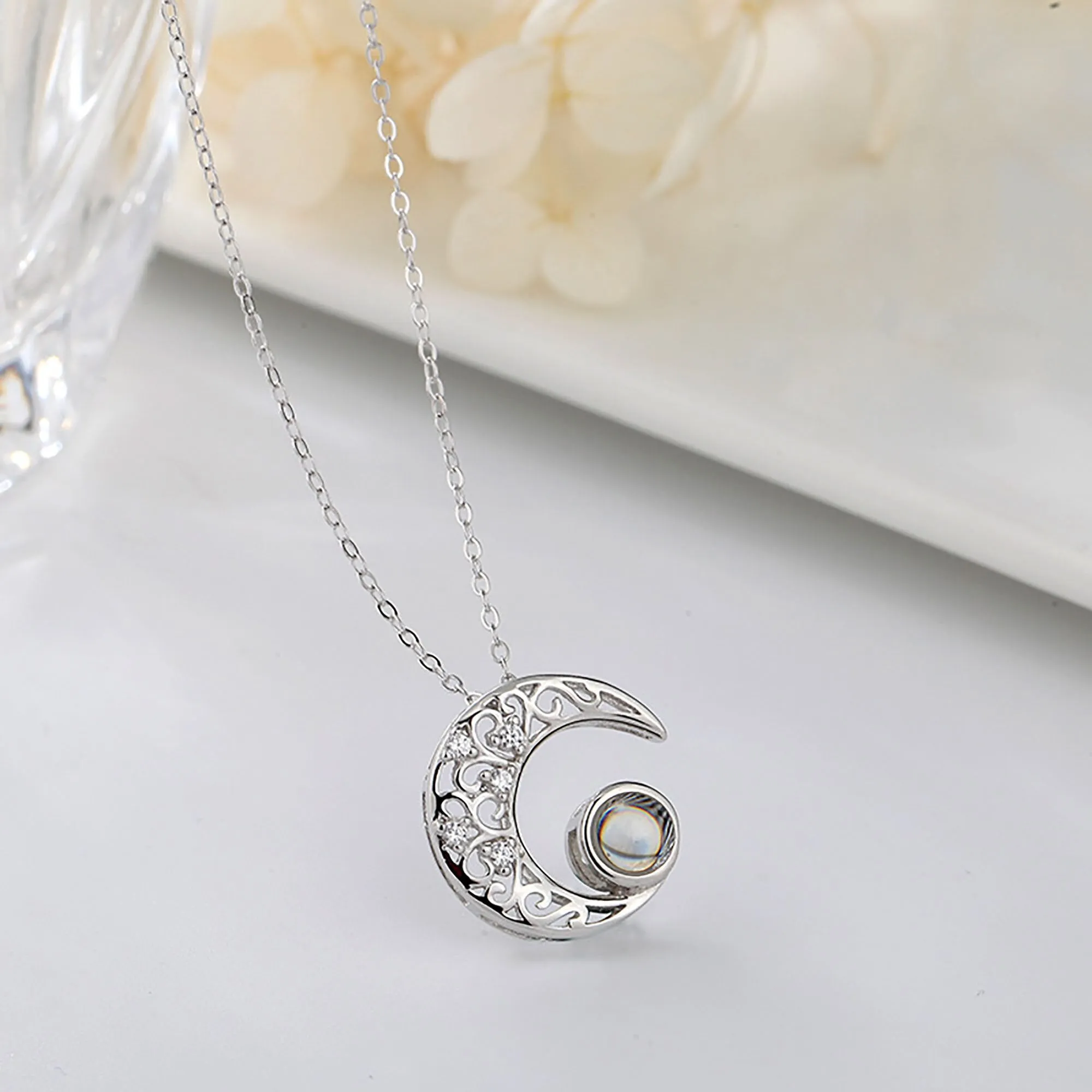 Custom Projection Photo Necklace Trendy Star Moon Necklace for Women Fashion Jewelry