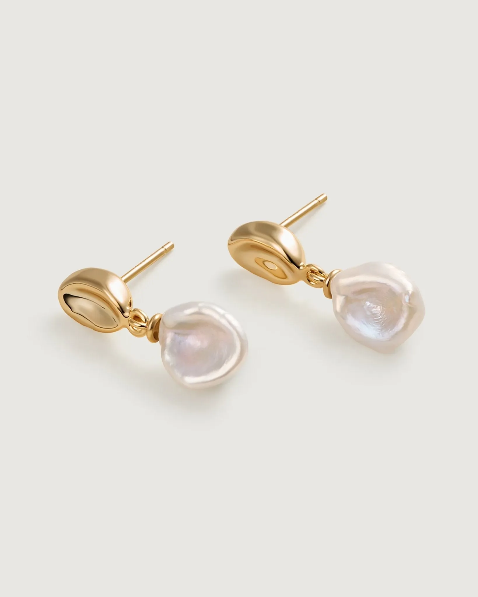 Floriography Lilac Pearl Earring