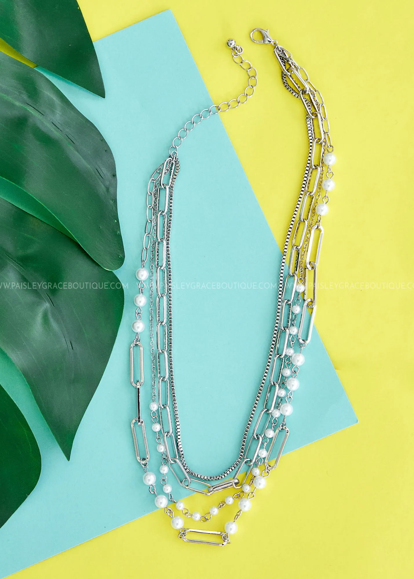 Jazmin Pearl & Chain Layered Necklace - 2 Colors