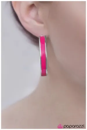 Paparazzi Earring ~ Pop Culture - Pink