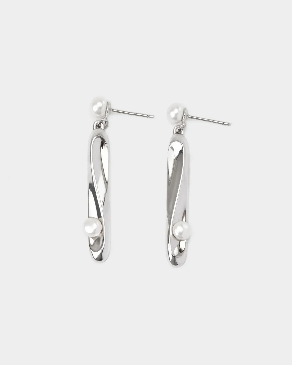 RADIANCE Slender Freshwater Pearl Earrings