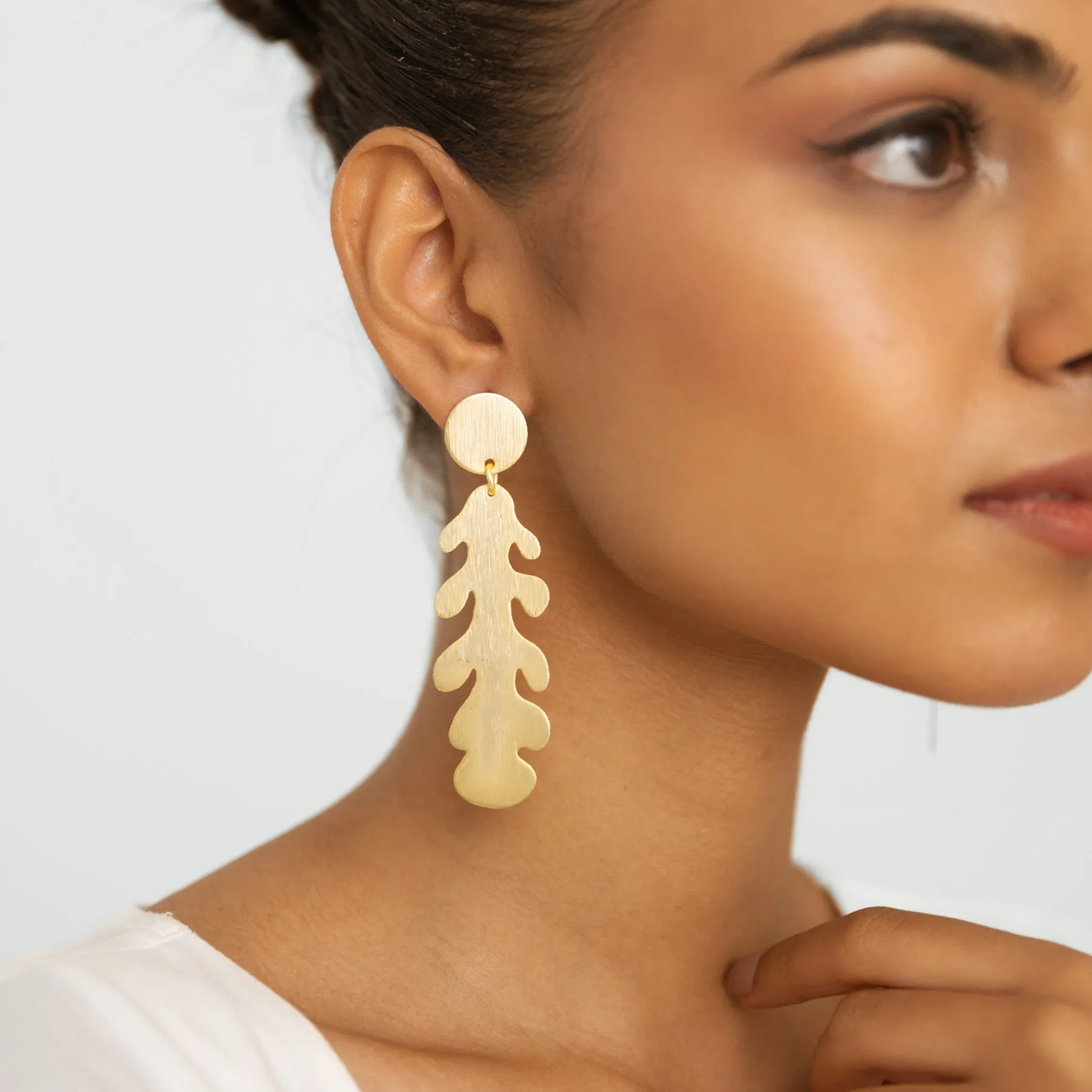 Seaweed Shaped Earrings - Gold