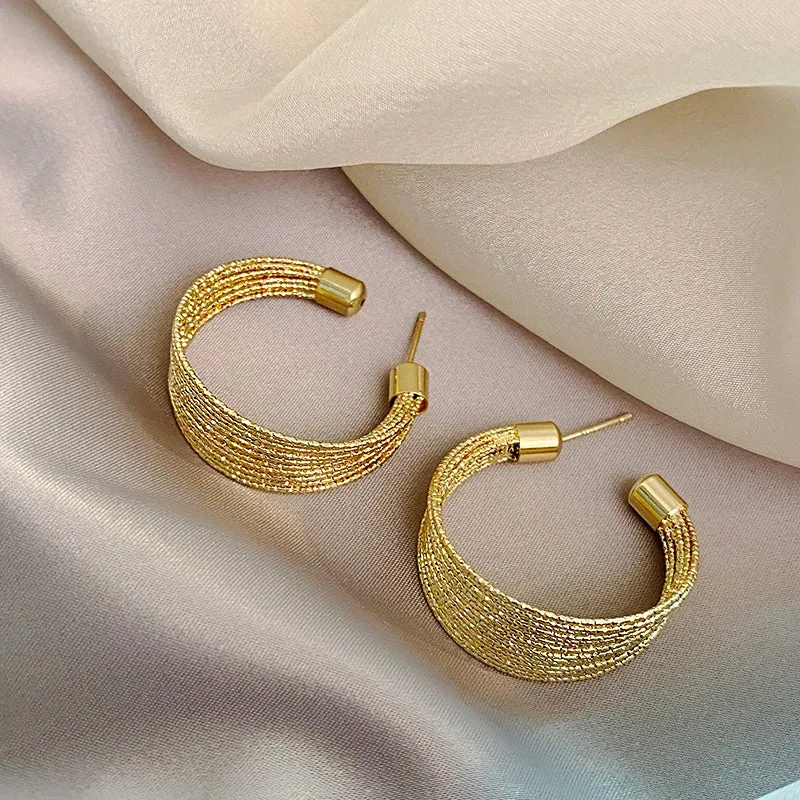 VAIGE Exaggerated Gold C-shaped Drop Earrings in Copper Alloy - Fashion Jewelry Accessory